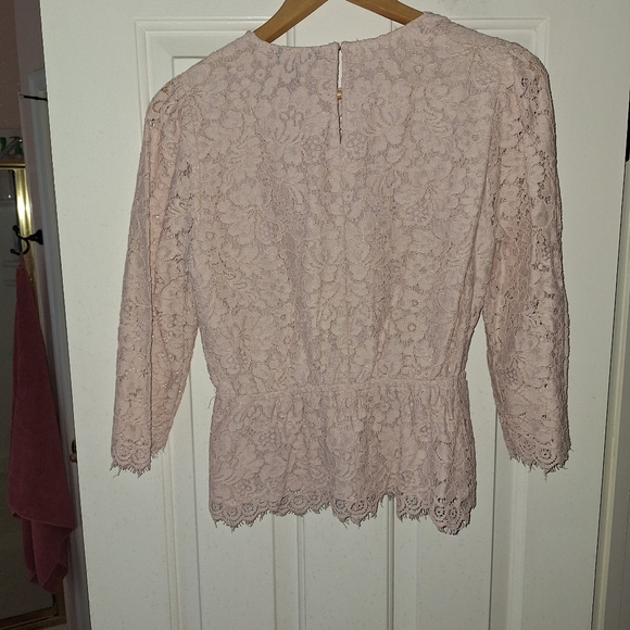 Express Peplum Lace Blouse - Picture 10 of 12